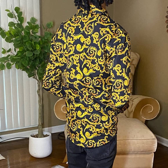 Men’s Versace Jeans Button Up Shirt Sz. XS - Picture 4 of 4